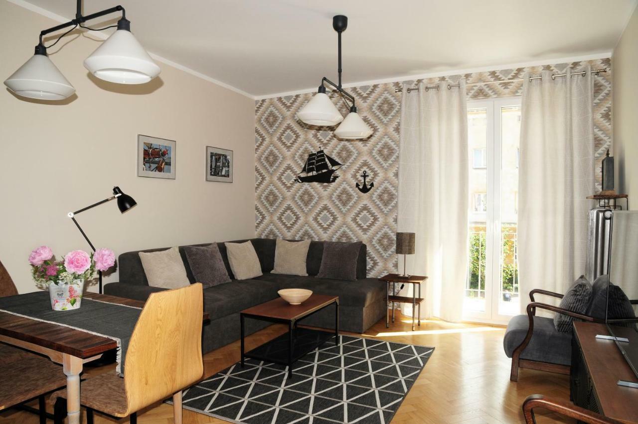 Blue Grey Atelier Apartment โซพอต ภายนอก รูปภาพ